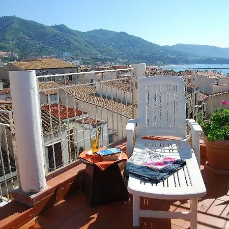Hotel La Giara Cefalu