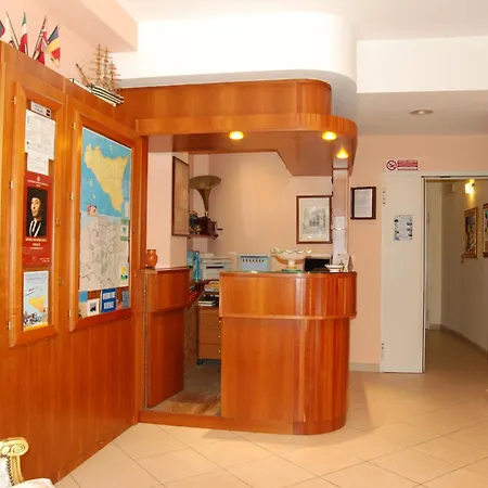 Hotel La Giara 3*