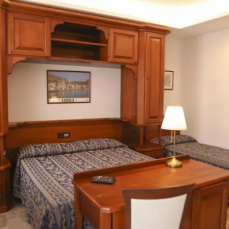 拉吉亚拉酒店 酒店