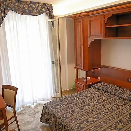 Hotel La Giara Cefalù
