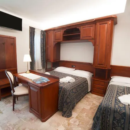 La Giara Hotel 3*